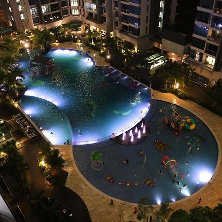 Apartemen 99 m² dengan 2 kamar tidur dan 2 kamar mandi pribadi di Pusat Kota Melaka Bagian luar foto