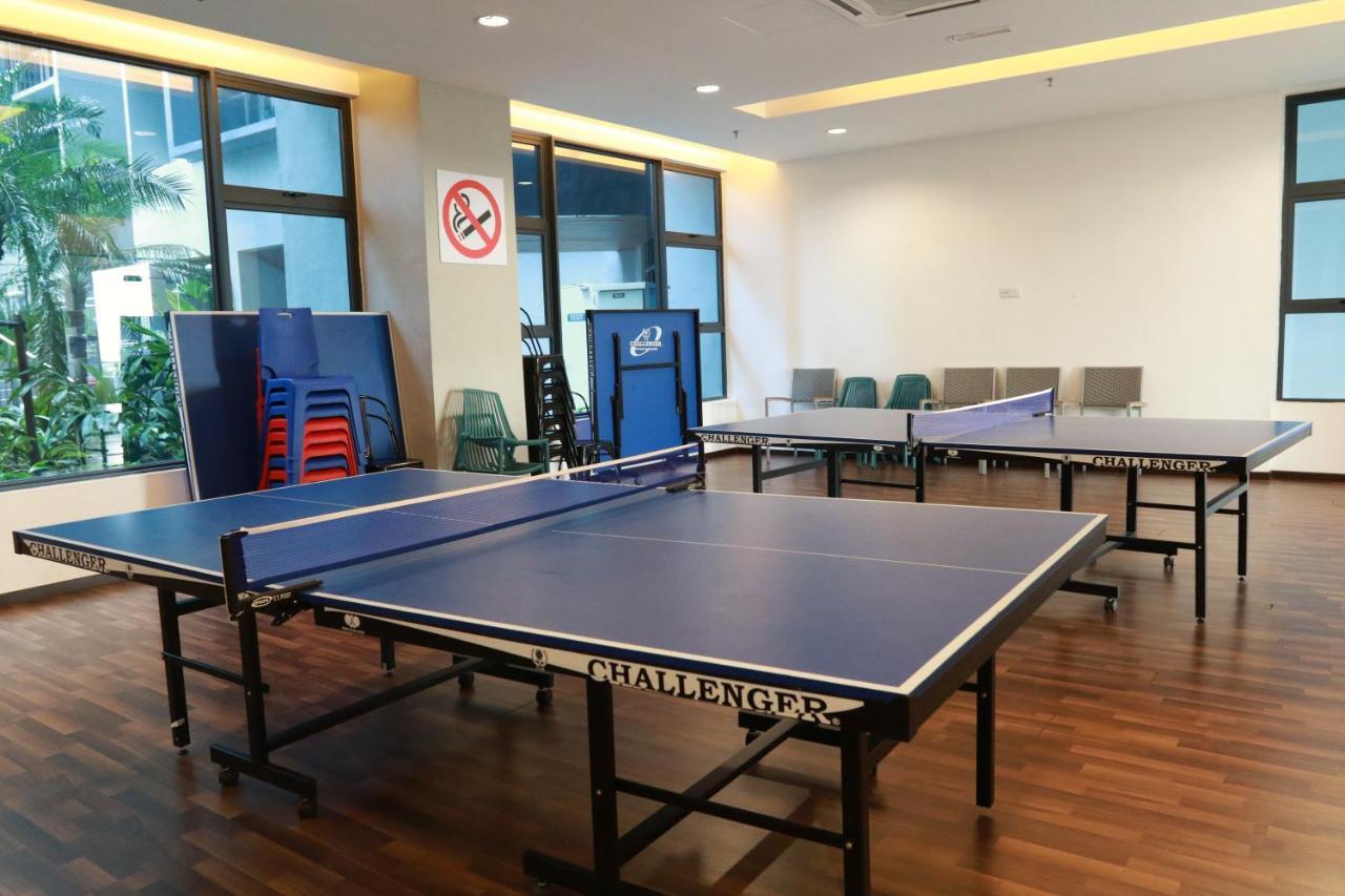 Apartemen 99 m² dengan 2 kamar tidur dan 2 kamar mandi pribadi di Pusat Kota Melaka Bagian luar foto