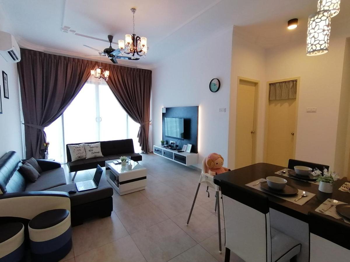 Apartemen 99 m² dengan 2 kamar tidur dan 2 kamar mandi pribadi di Pusat Kota Melaka Bagian luar foto